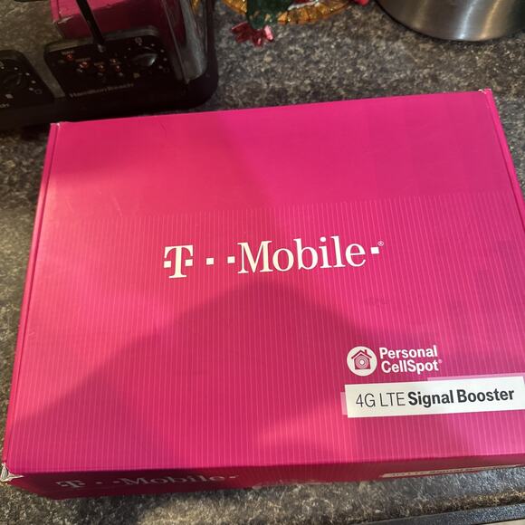 T-Mobile Personal CellSpot 4G LTE Indoor Signal Booster GEN 1 NO ROUTER NEEDED - Picture 1 of 2